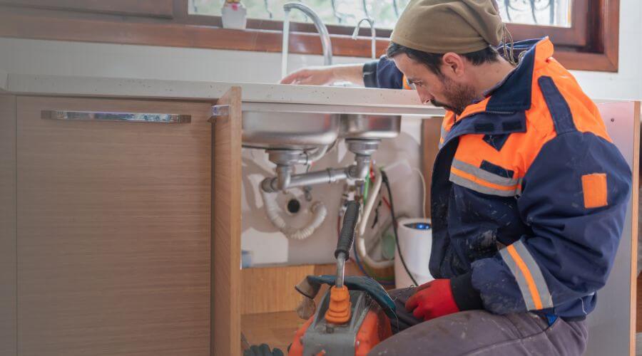Local water heater installation in Blandinsville, IL